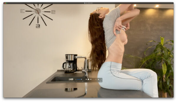 Girls - Video Set 06 - Image 10