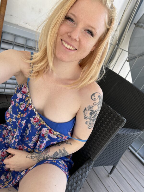 Girls - Selfie Classic Set 03 - Image 3